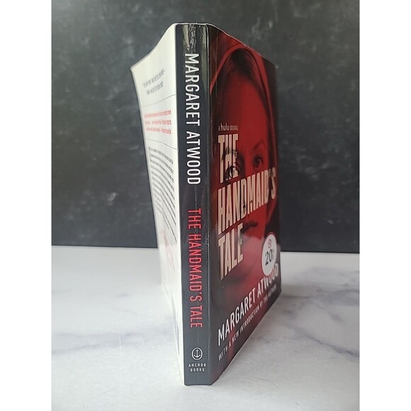 Handmaid's Tale (Movie Tie-In) by Margaret Atwood (2017, Trade Paperback) - Picture 10 of 10